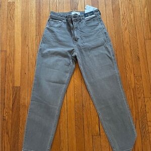 Abercrombie & Fitch Women's Straight Jeans in Gray